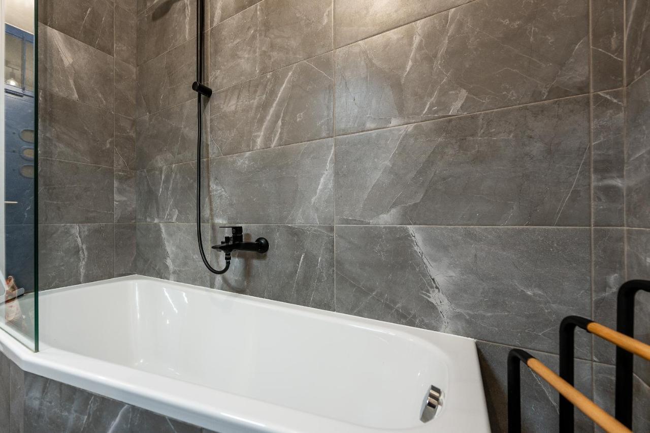 Mojmirova Apartment Kosice Center מראה חיצוני תמונה