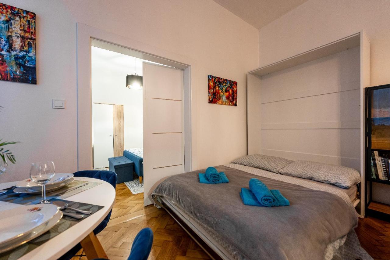 Mojmirova Apartment Kosice Center מראה חיצוני תמונה